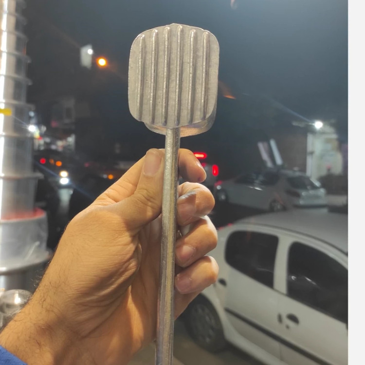 بیفتک کوب روحی ( گوشت کوب)